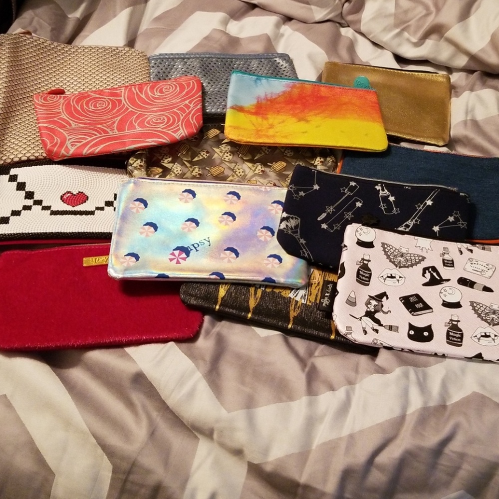 Ipsy makeup bags